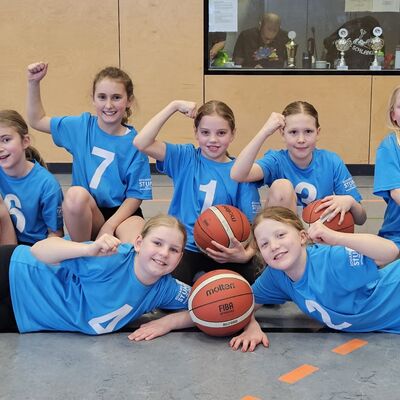 Bild vergr&ouml;&szlig;ern: Basketballturnier Mädchen